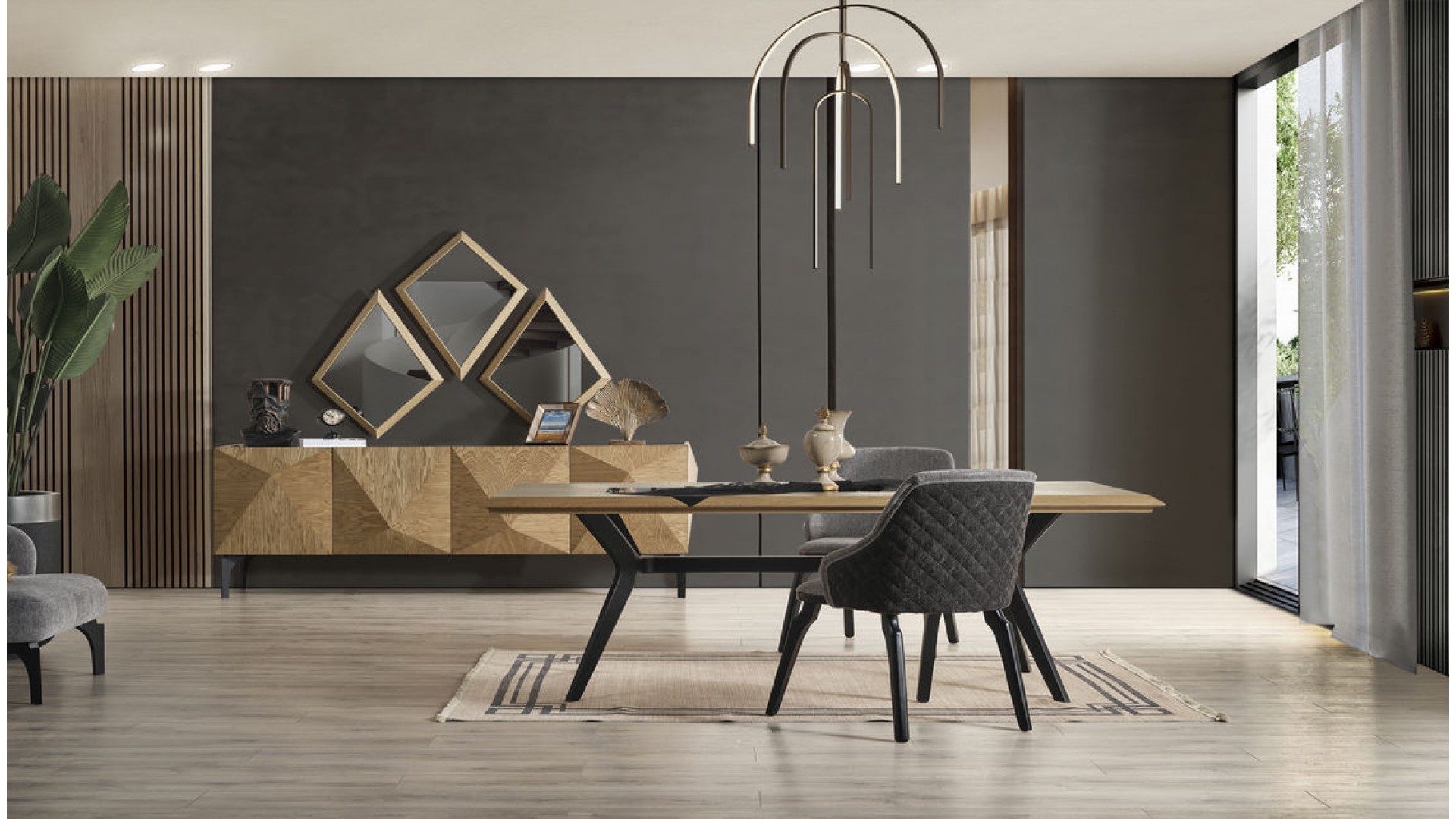 Piramit Yemek Odası