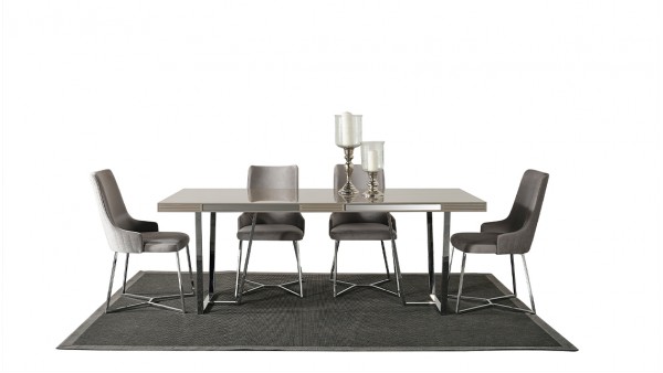 Voyager Yemek Odası